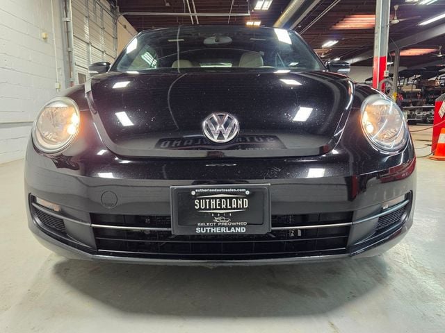 2013 Volkswagen Beetle Convertible 2013 Volkswagen Beetle Convertible 2.5L w/Tech - 23021616 - 4