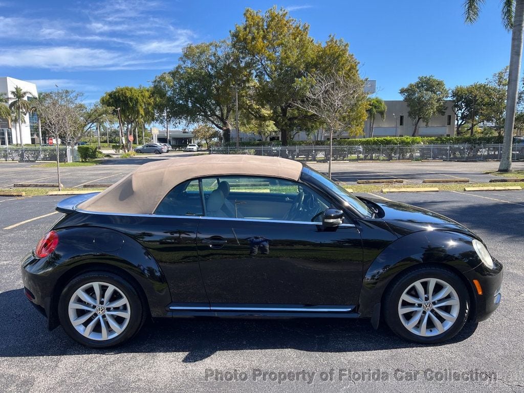 2013 Volkswagen Beetle Convertible 2.0L TDI DSG Turbodiesel - 22751477 - 21