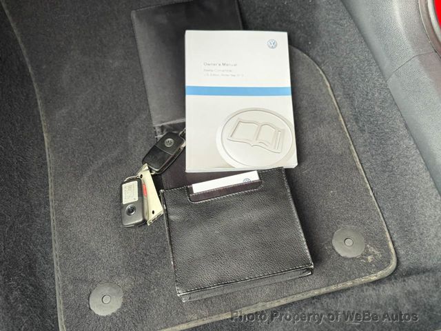 2013 Volkswagen Beetle Convertible 2.5L Convertible - 23050892 - 26