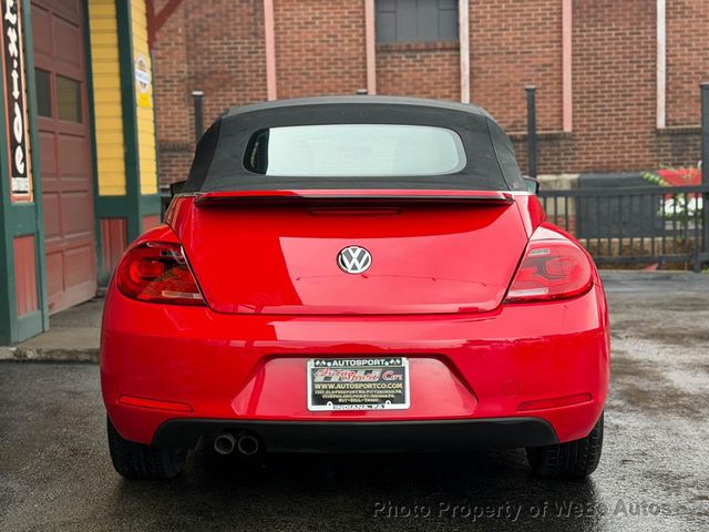 2013 Volkswagen Beetle Convertible 2.5L Convertible - 23050892 - 6