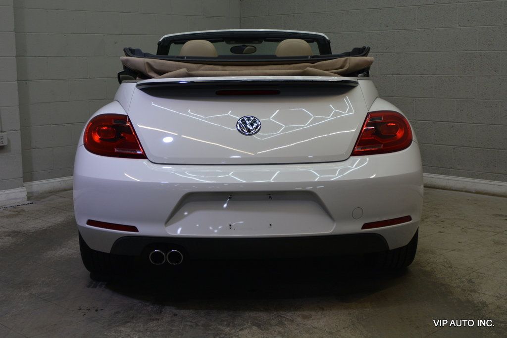 2013 Volkswagen Beetle Convertible 2dr Automatic 2.5L w/Sound/Nav PZEV - 22985910 - 11