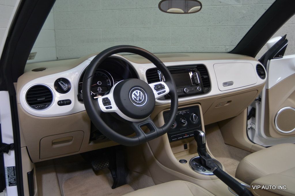2013 Volkswagen Beetle Convertible 2dr Automatic 2.5L w/Sound/Nav PZEV - 22985910 - 14