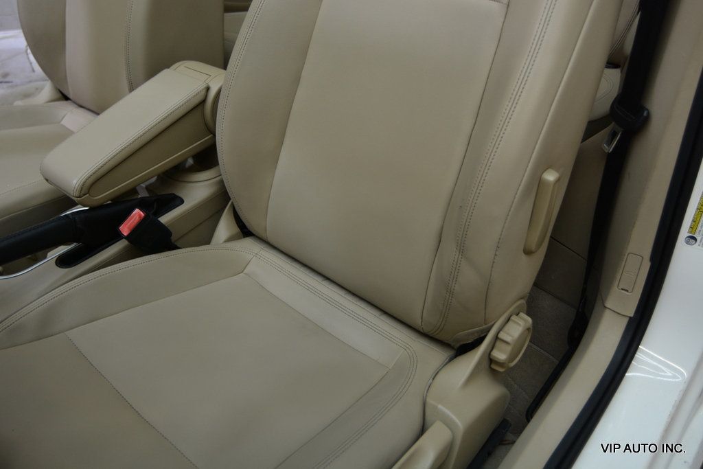 2013 Volkswagen Beetle Convertible 2dr Automatic 2.5L w/Sound/Nav PZEV - 22985910 - 18