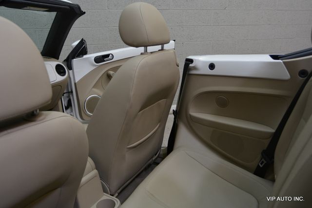 2013 Volkswagen Beetle Convertible 2dr Automatic 2.5L w/Sound/Nav PZEV - 22985910 - 23