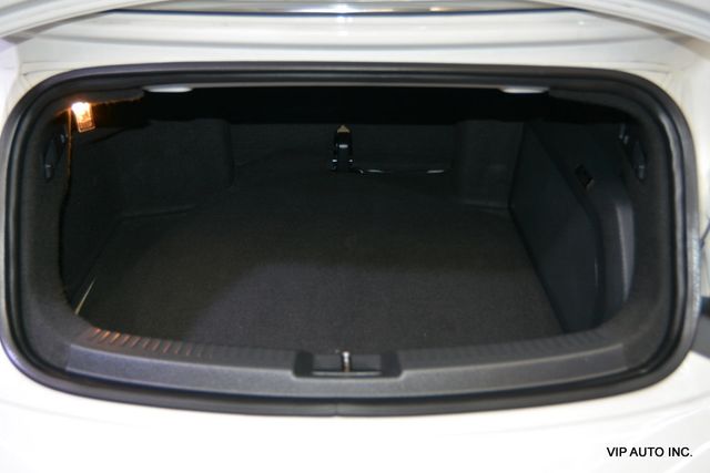 2013 Volkswagen Beetle Convertible 2dr Automatic 2.5L w/Sound/Nav PZEV - 22985910 - 37