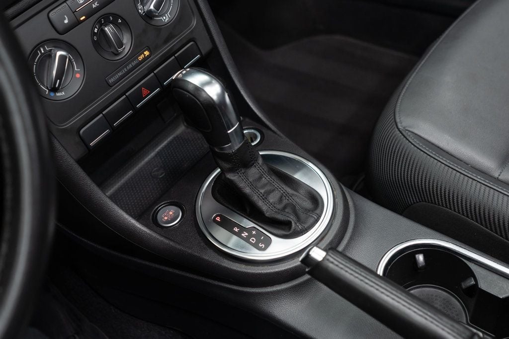 Volkswagen Beetle photo 16