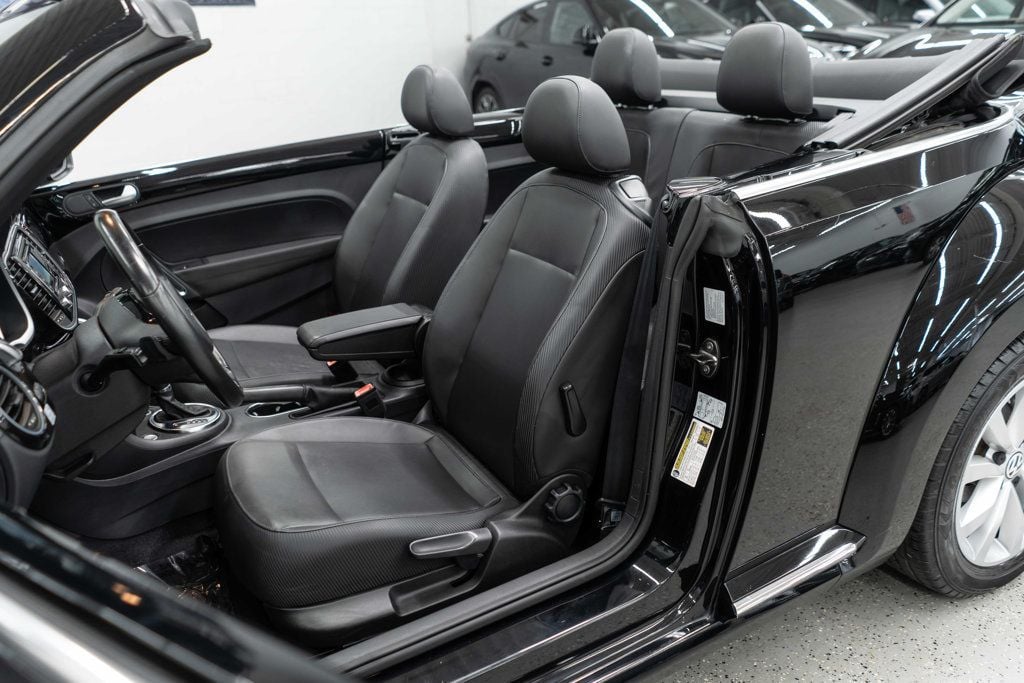 Volkswagen Beetle photo 9