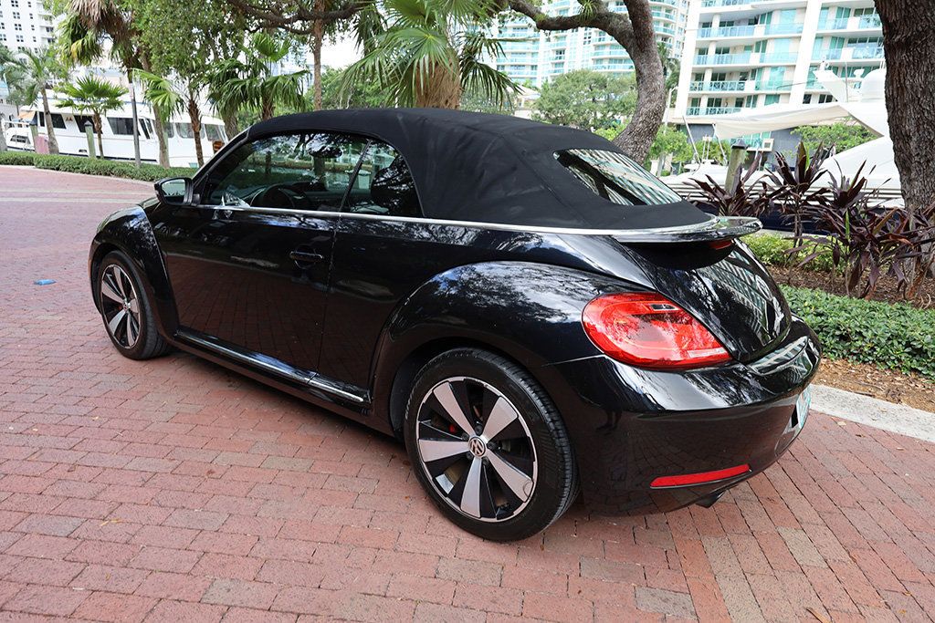 2013 Volkswagen Beetle Convertible photo 40