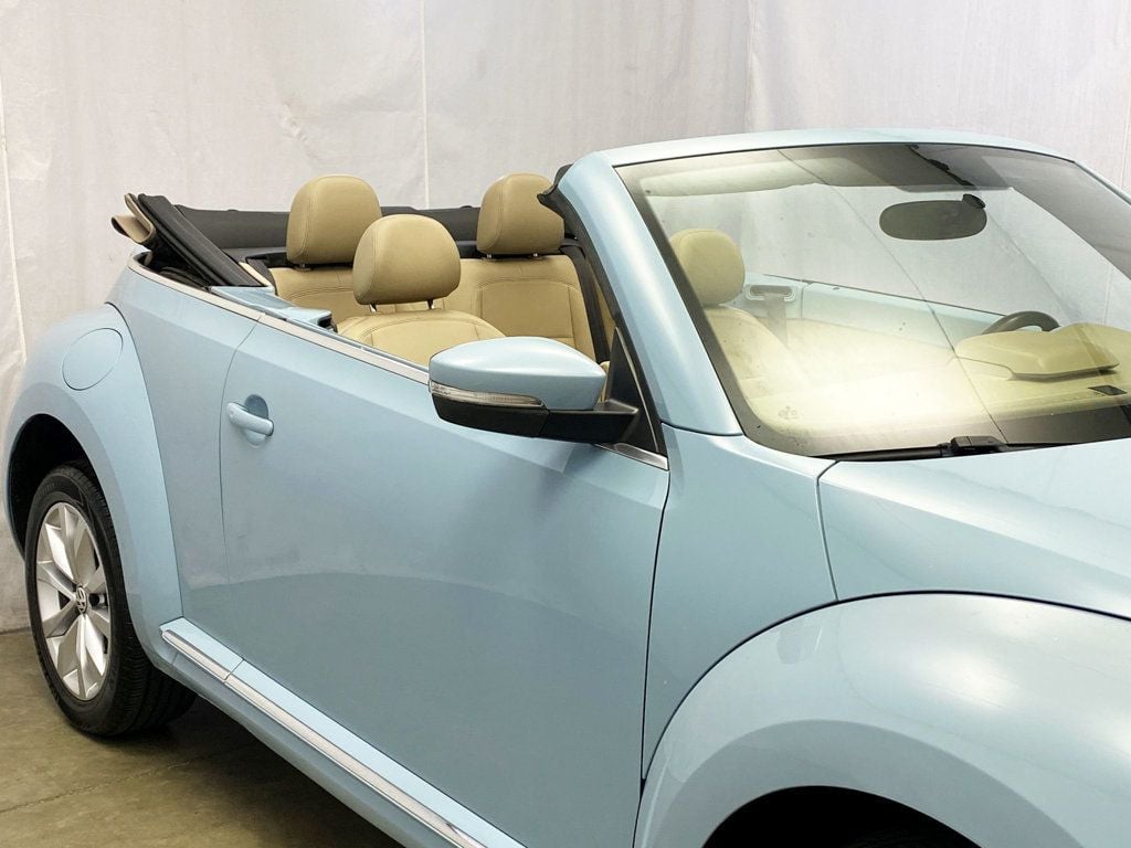 2013 Volkswagen Beetle Convertible 2dr Manual 2.0L TDI - 22911563 - 15