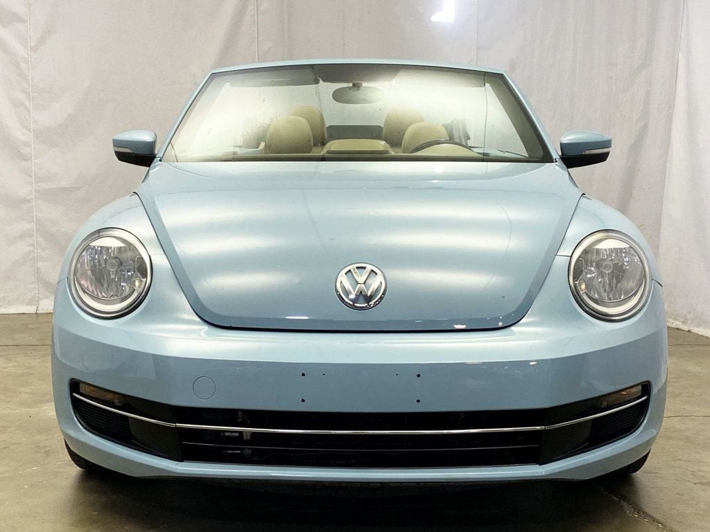 2013 Volkswagen Beetle Convertible 2dr Manual 2.0L TDI - 22911563 - 17