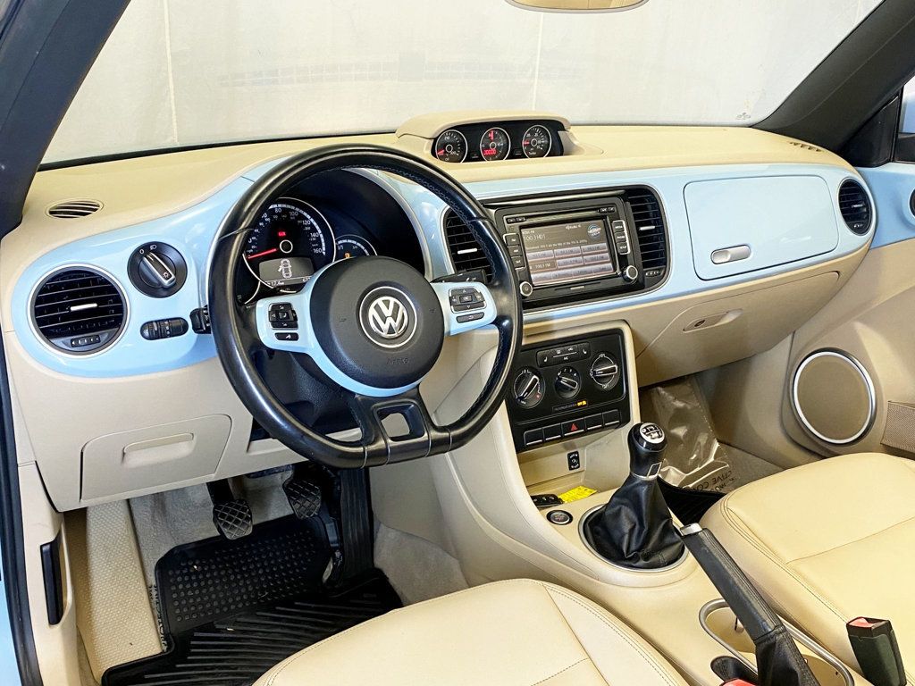2013 Volkswagen Beetle Convertible 2dr Manual 2.0L TDI - 22911563 - 28
