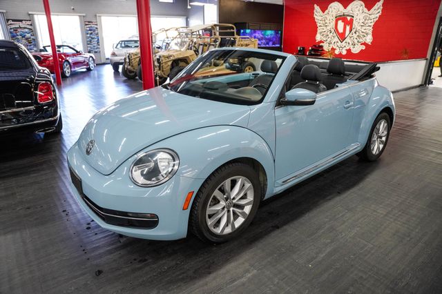 2013 Volkswagen Beetle Convertible 2dr Manual 2.0L TDI - 23100046 - 1