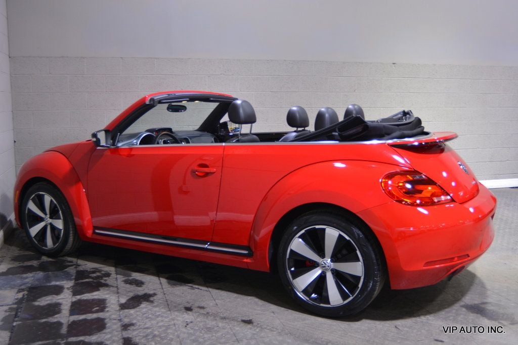 2013 Volkswagen Beetle Convertible 2dr Manual 2.0T w/Sound/Nav - 22788567 - 32