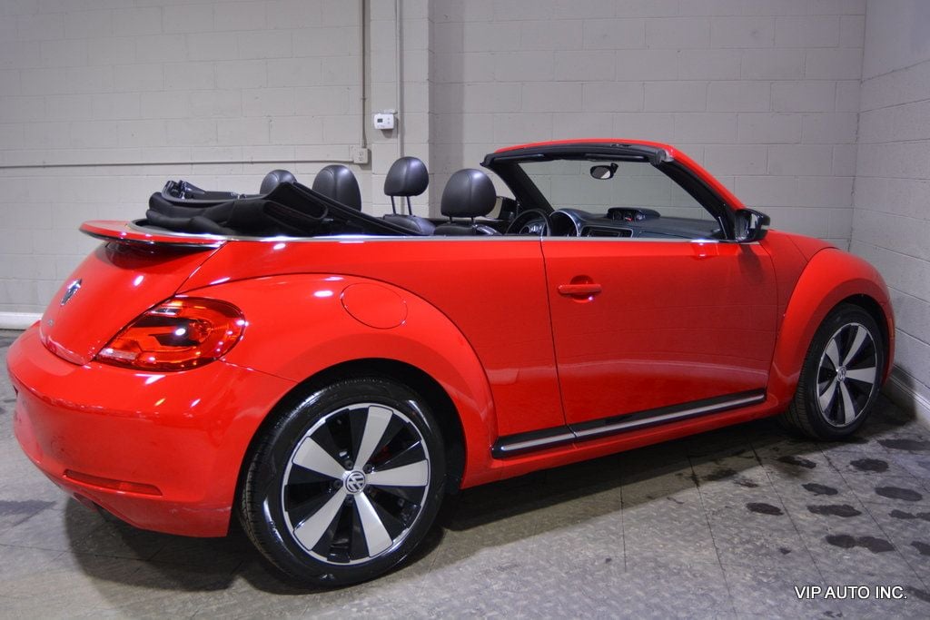 2013 Volkswagen Beetle Convertible 2dr Manual 2.0T w/Sound/Nav - 22788567 - 33