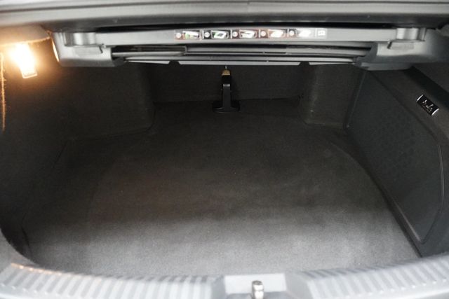 2013 Volkswagen Beetle Convertible Turbo - 22948809 - 21