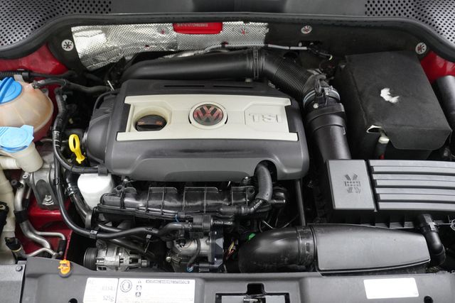 2013 Volkswagen Beetle Convertible Turbo - 22948809 - 25