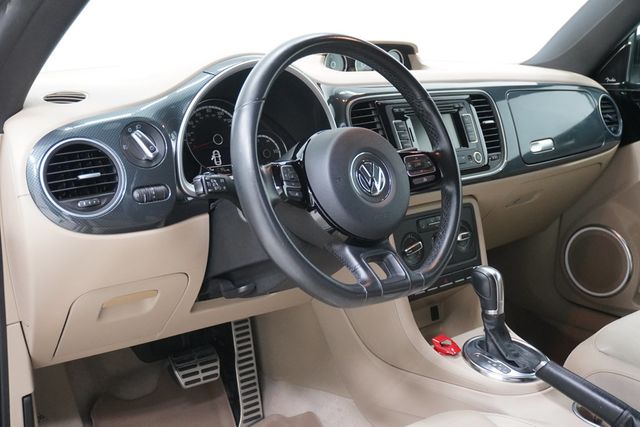 2013 Volkswagen Beetle Convertible Turbo - 22948809 - 8