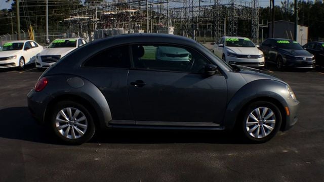 2013 Volkswagen Beetle Coupe  - 22577472 - 8