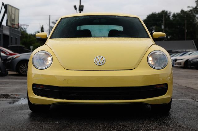 2013 Volkswagen Beetle Coupe  - 23068489 - 19