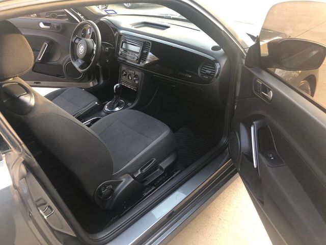 2013 Volkswagen Beetle Coupe 2.5L Entry PZEV 2dr Coupe 6A - 22981211 - 12
