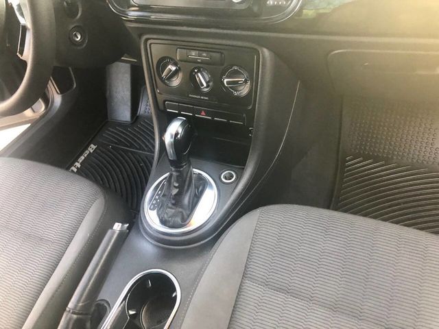 2013 Volkswagen Beetle Coupe 2.5L Entry PZEV 2dr Coupe 6A - 22981211 - 13