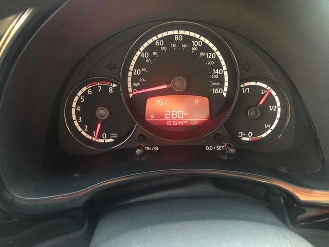 2013 Volkswagen Beetle Coupe 2.5L Entry PZEV 2dr Coupe 6A - 22981211 - 15