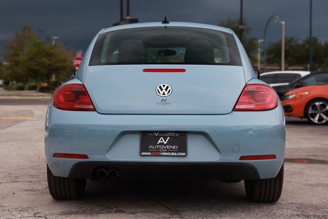 2013 Volkswagen Beetle Coupe 2dr Automatic 2.5L Fender Edition - 23050189 - 9