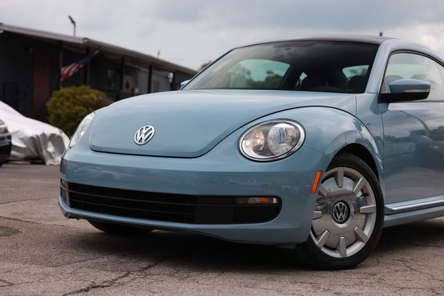 2013 Volkswagen Beetle Coupe 2dr Automatic 2.5L Fender Edition - 23050189 - 27
