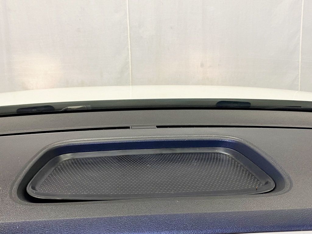 2013 Volkswagen Beetle Coupe 2dr Automatic 2.5L w/Sun/Sound/Nav - 22910908 - 26