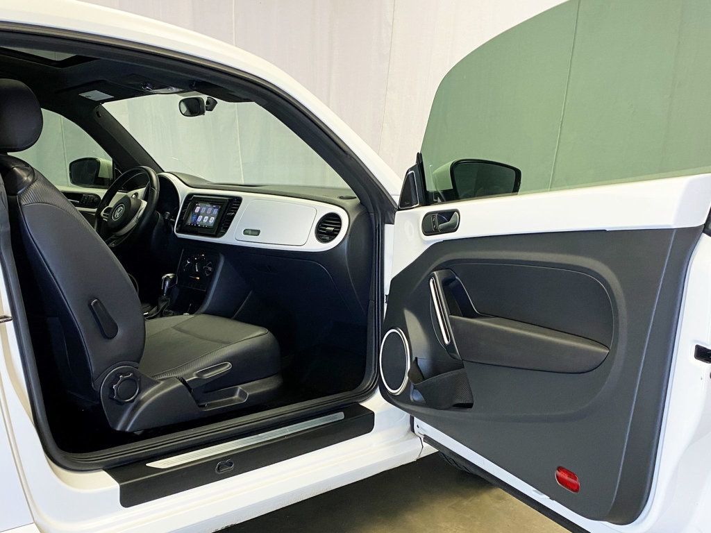 2013 Volkswagen Beetle Coupe 2dr Automatic 2.5L w/Sun/Sound/Nav - 22910908 - 35