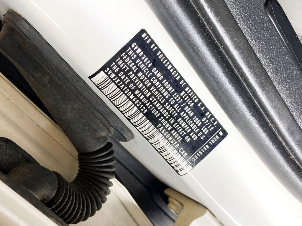 2013 Volkswagen Beetle Coupe 2dr Automatic 2.5L w/Sun/Sound/Nav - 22910908 - 52