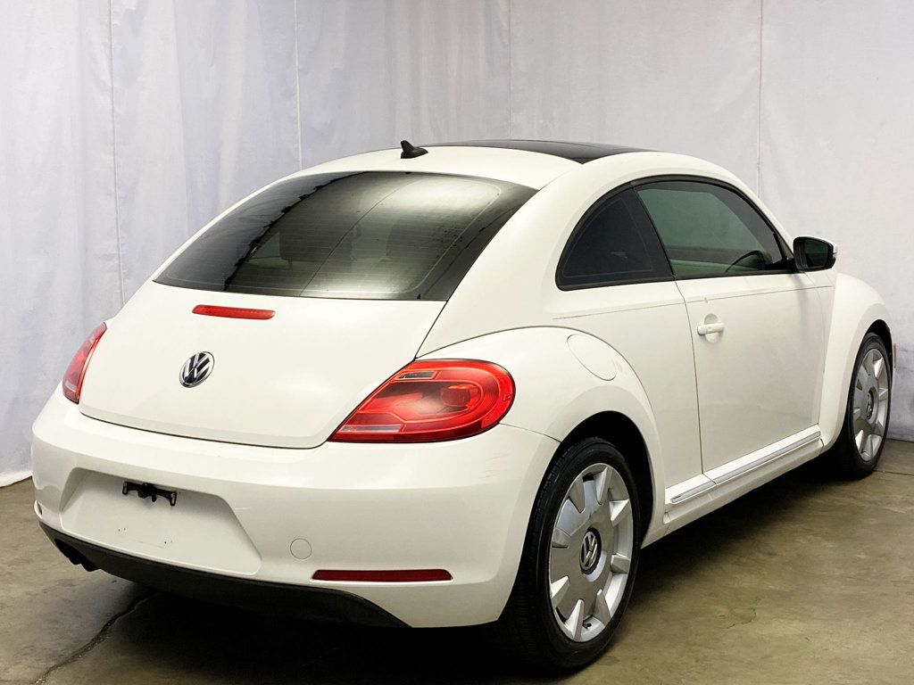 2013 Volkswagen Beetle 2.5L photo 7