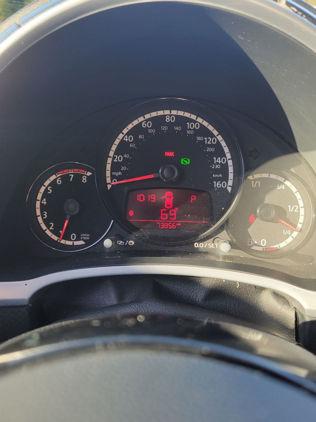 2013 Volkswagen Beetle Turbo photo 23