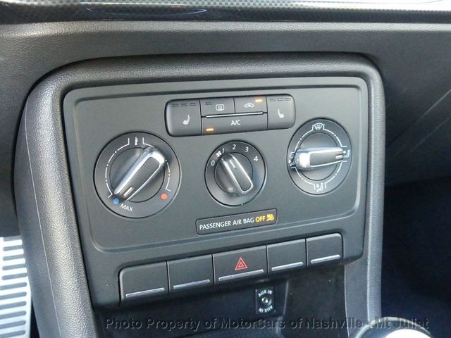 2013 Volkswagen Beetle Coupe 2dr DSG 2.0T Turbo - 23091765 - 29
