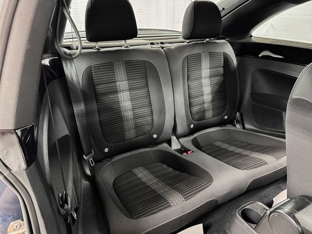 2013 Volkswagen Beetle Coupe 2dr DSG 2.0T Turbo - 23019279 - 10