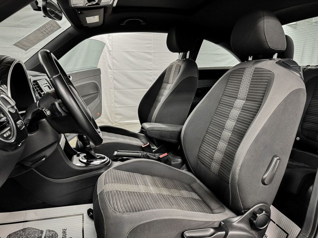 2013 Volkswagen Beetle Coupe 2dr DSG 2.0T Turbo - 23019279 - 8