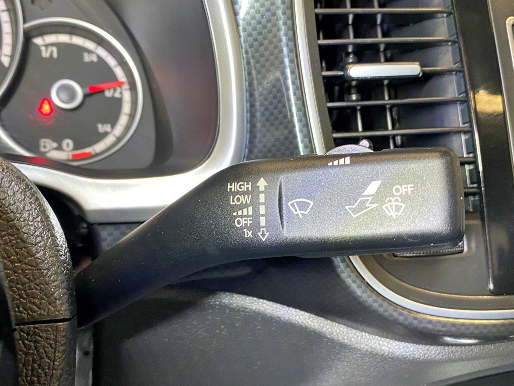 2013 Volkswagen Beetle Coupe 2dr DSG 2.0T Turbo w/Sun/Snd/Nav PZEV *Ltd Avail* - 23002047 - 28