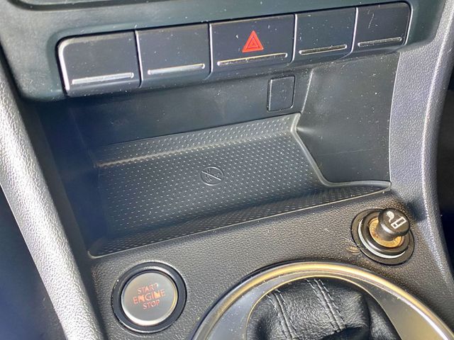 2013 Volkswagen Beetle Coupe 2dr DSG 2.0T Turbo w/Sun/Snd/Nav PZEV *Ltd Avail* - 23002047 - 33