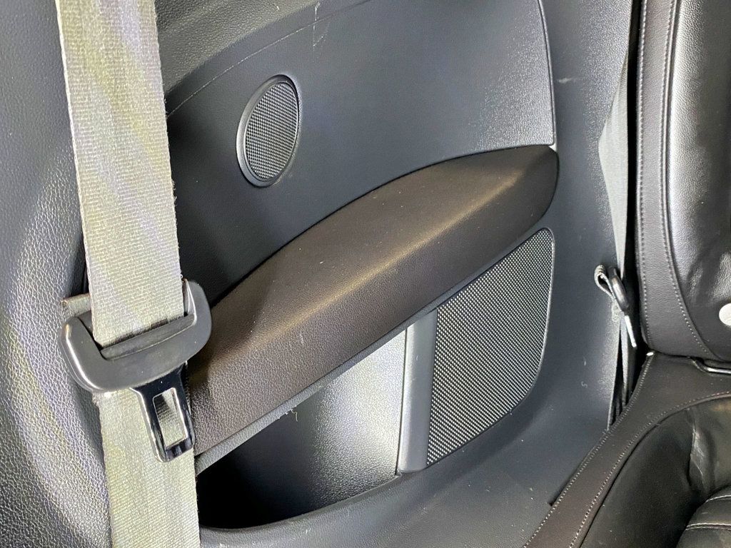 2013 Volkswagen Beetle Coupe 2dr DSG 2.0T Turbo w/Sun/Snd/Nav PZEV *Ltd Avail* - 23002047 - 45