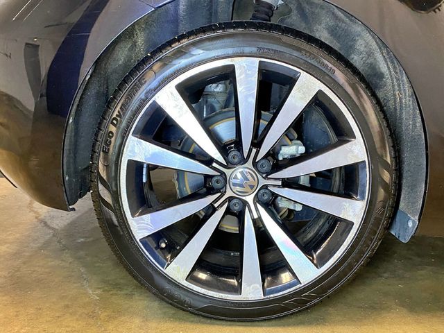 2013 Volkswagen Beetle Coupe 2dr DSG 2.0T Turbo w/Sun/Snd/Nav PZEV *Ltd Avail* - 23002047 - 54