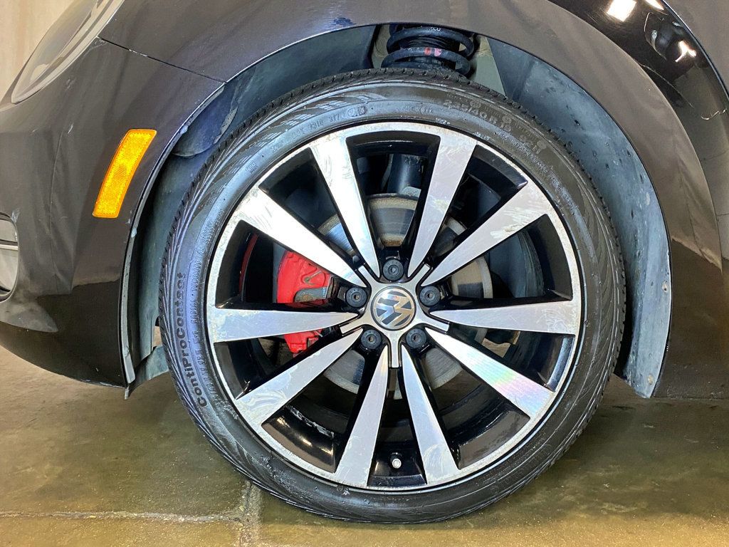 2013 Volkswagen Beetle Coupe 2dr DSG 2.0T Turbo w/Sun/Snd/Nav PZEV *Ltd Avail* - 23002047 - 56