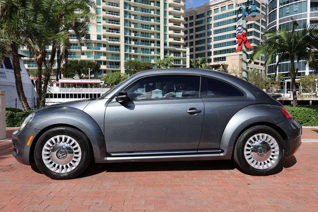 2013 Volkswagen Beetle Coupe 2dr DSG 2.0T Turbo w/Sun/Sound PZEV - 22211517 - 13
