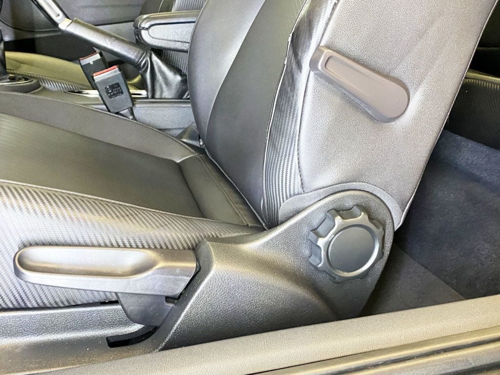 2013 Volkswagen Beetle 2.5L photo 22