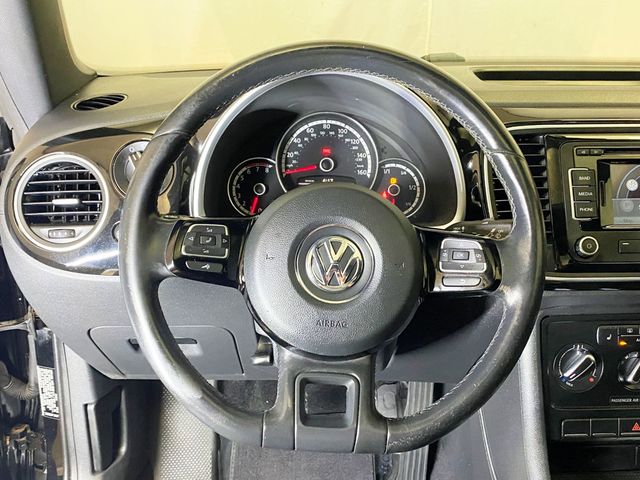 2013 Volkswagen Beetle Coupe 2dr Manual 2.5L w/Sun/Sound/Nav PZEV - 22914362 - 24