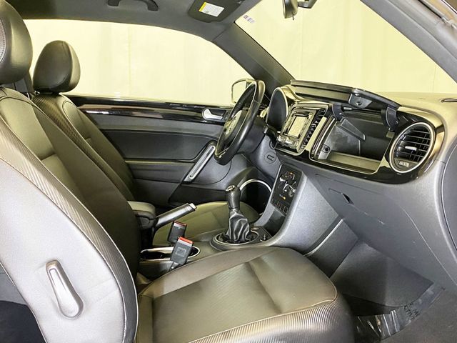 2013 Volkswagen Beetle Coupe 2dr Manual 2.5L w/Sun/Sound/Nav PZEV - 22914362 - 41