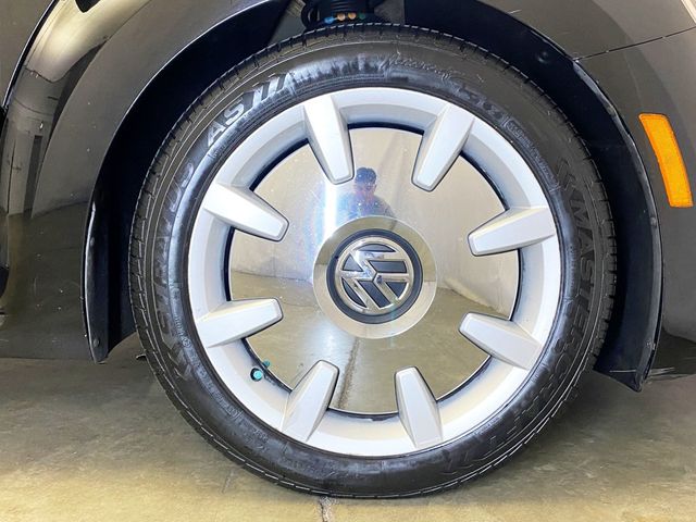 2013 Volkswagen Beetle Coupe 2dr Manual 2.5L w/Sun/Sound/Nav PZEV - 22914362 - 52