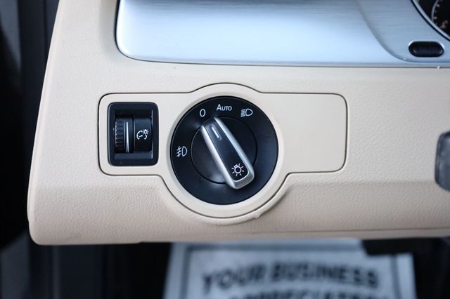 2013 Volkswagen CC 4dr Sedan DSG R-Line - 22929331 - 35