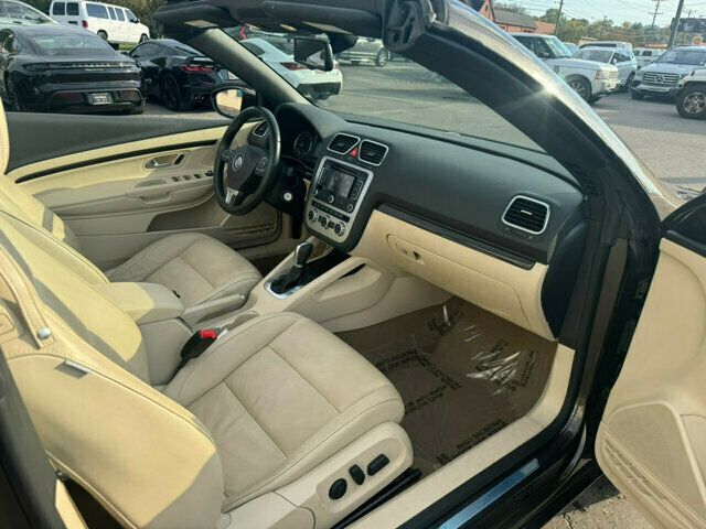 2013 Volkswagen Eos LocalTrade/Lux/HardtopConvertible/HeatedLeatherSeats/NAV - 22641434 - 12