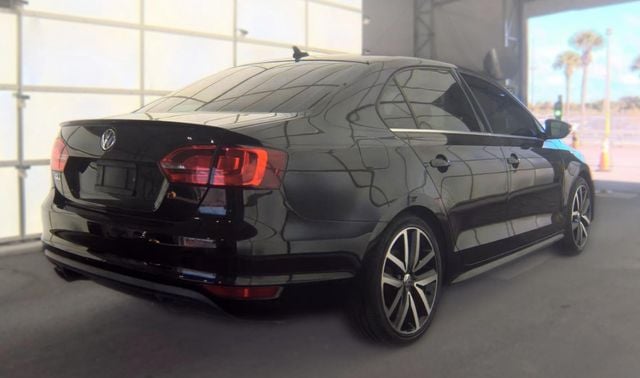 2013 Volkswagen GLI 4dr Sedan DSG Autobahn - 23097930 - 2