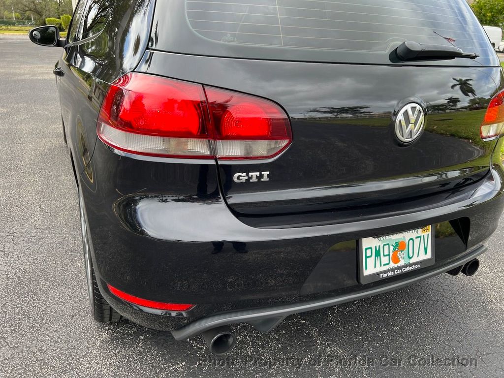 2013 Volkswagen Golf GTI 2-Door Hatchback DSG - 22301960 - 26